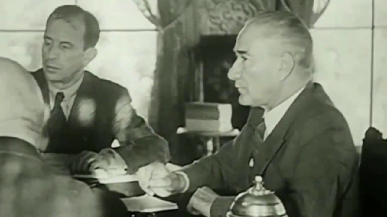 Atatürk’ün Görüntüleri (Videoları) kitabının kapağı